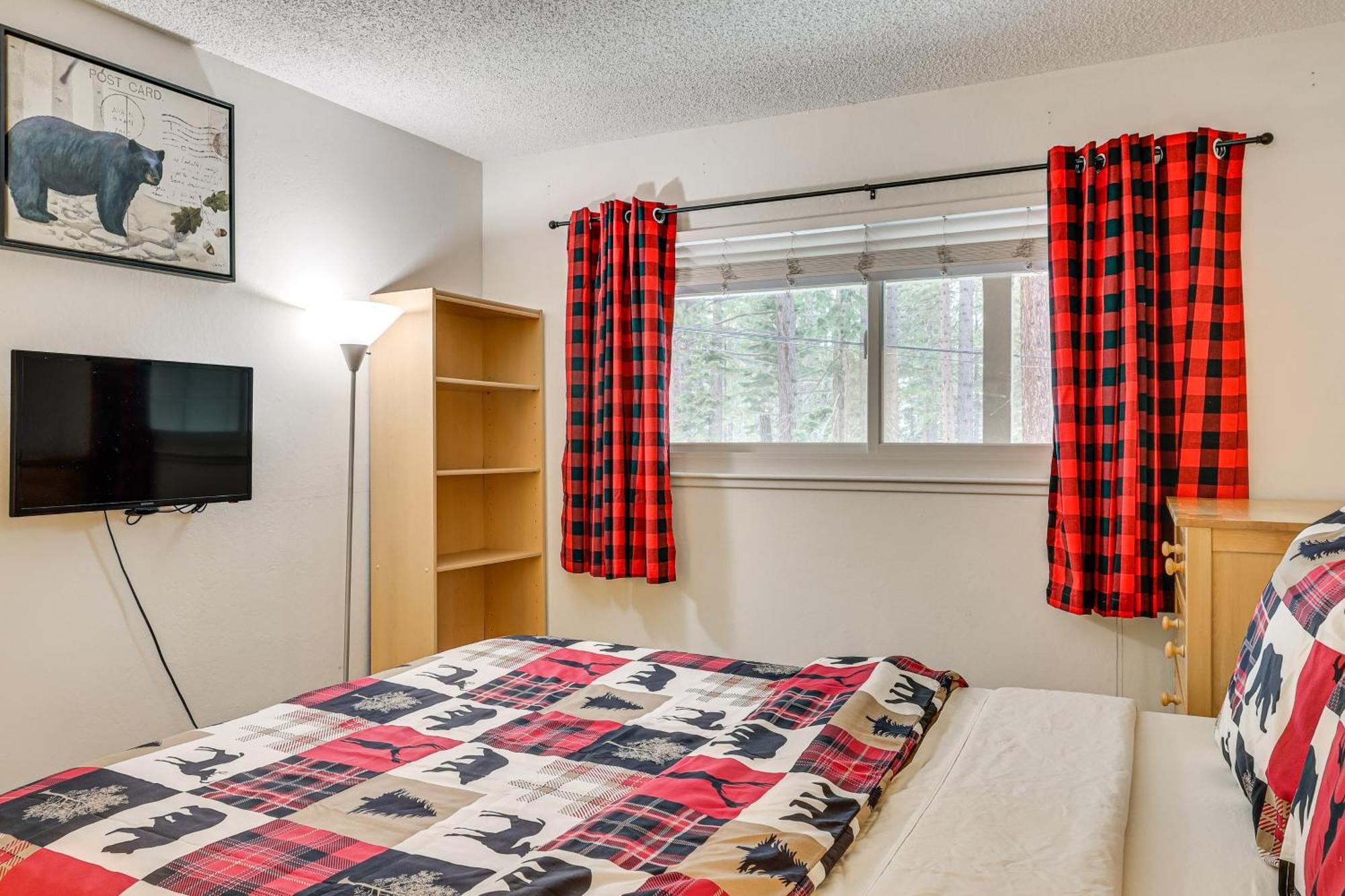 Incline Village Condo With Deck 1 Mi To Lake Tahoe Εξωτερικό φωτογραφία